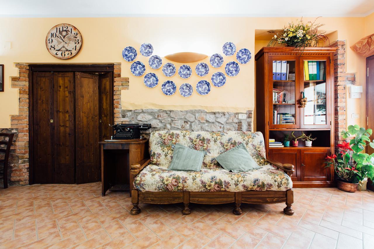 Agriturismo Lillastro Braccagni Exterior foto